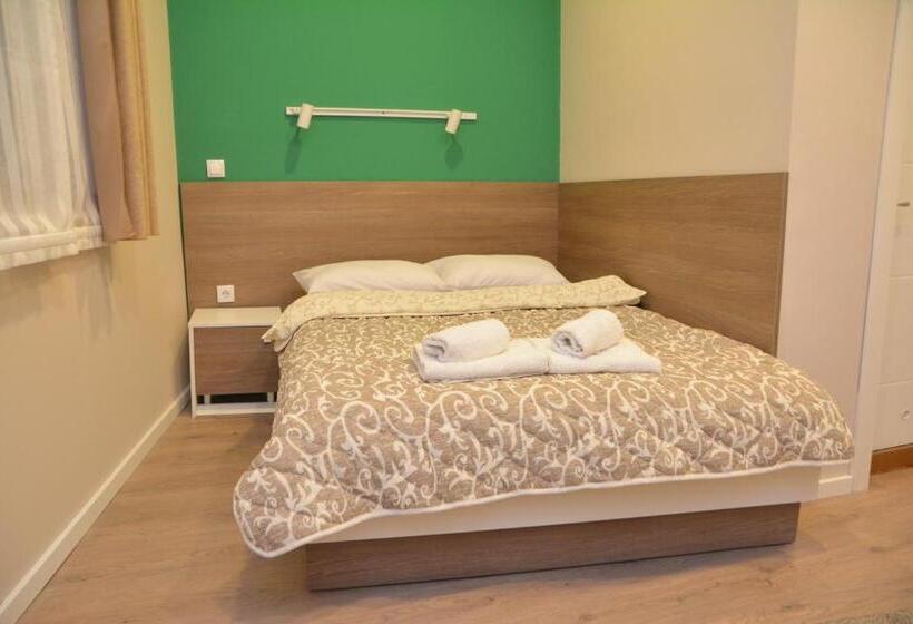 تختخواب و صبحانه Vila Nova