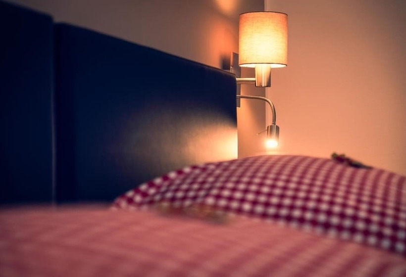 ホテル Am Dalwigker Tor