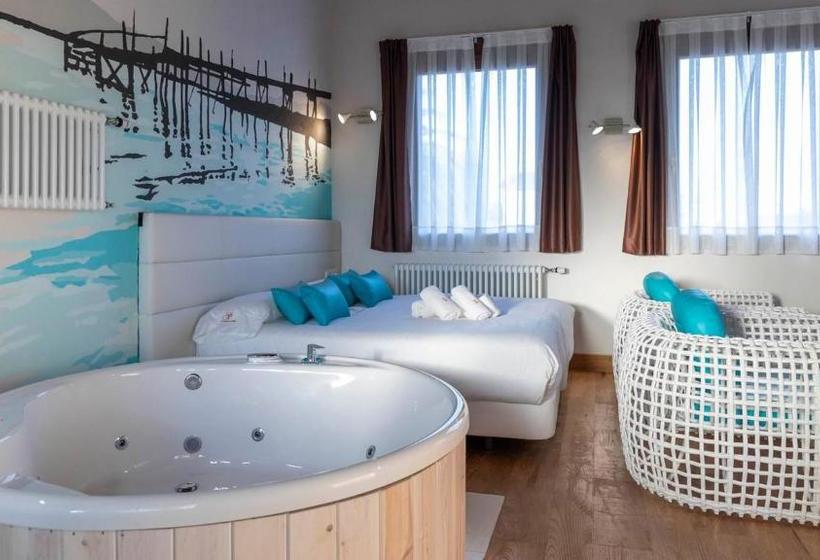 هاستل Somo Garden Villas