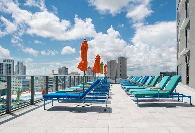 The Guild Downtown   Miami