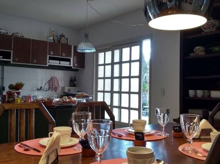 Acasarosa Hostel