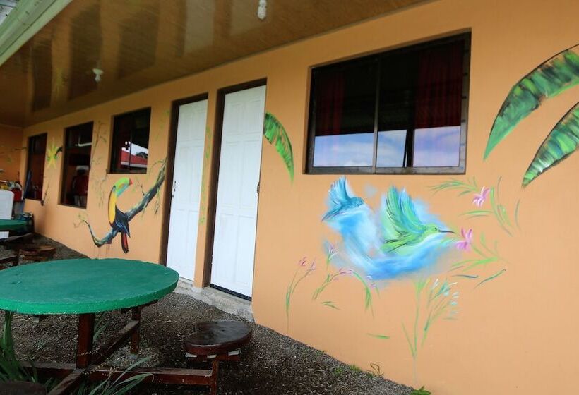 تختخواب و صبحانه Hostel Cattleya   Monteverde, Costa Rica
