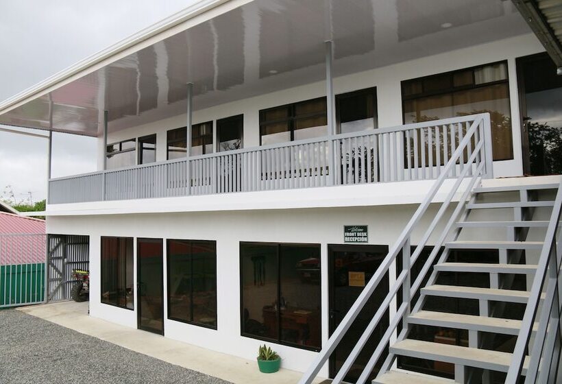 تختخواب و صبحانه Hostel Cattleya   Monteverde, Costa Rica