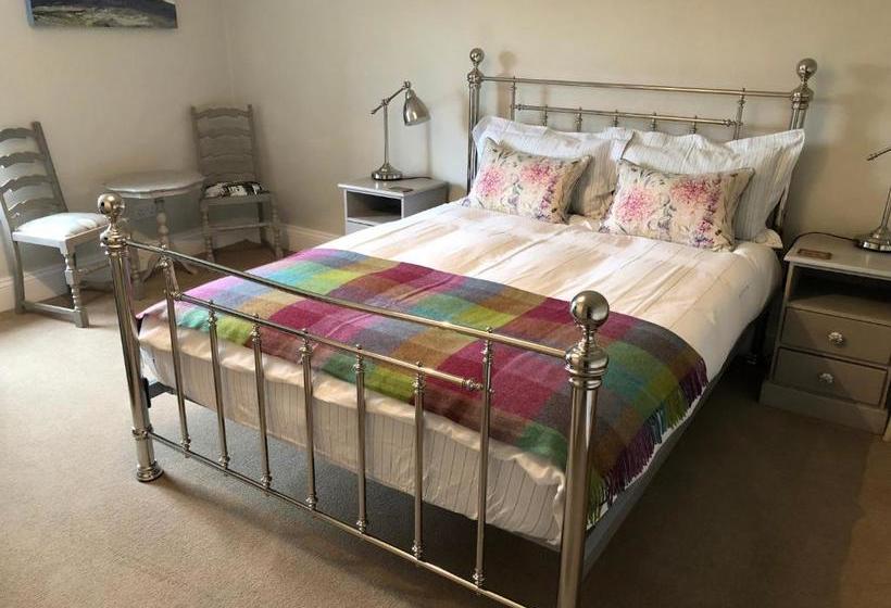 Dale House Barn And B&b