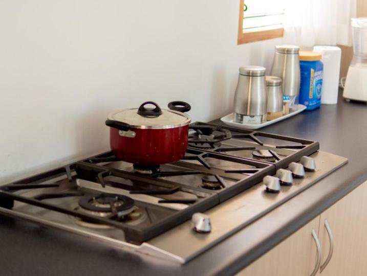 پانسیون Island Villas Pacific Harbour