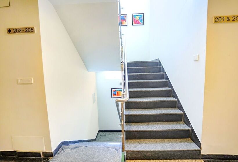 هتل Fab Raj Residency Iii