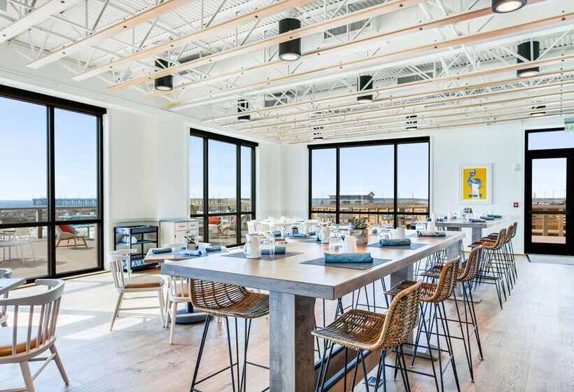 هتل The Lodge At Gulf State Park, A Hilton