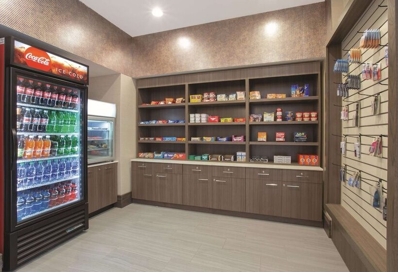 فندق La Quinta By Wyndham Buffalo Amherst