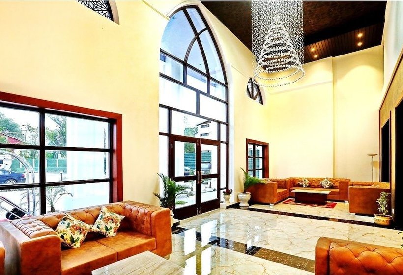 فندق Solomon Heights