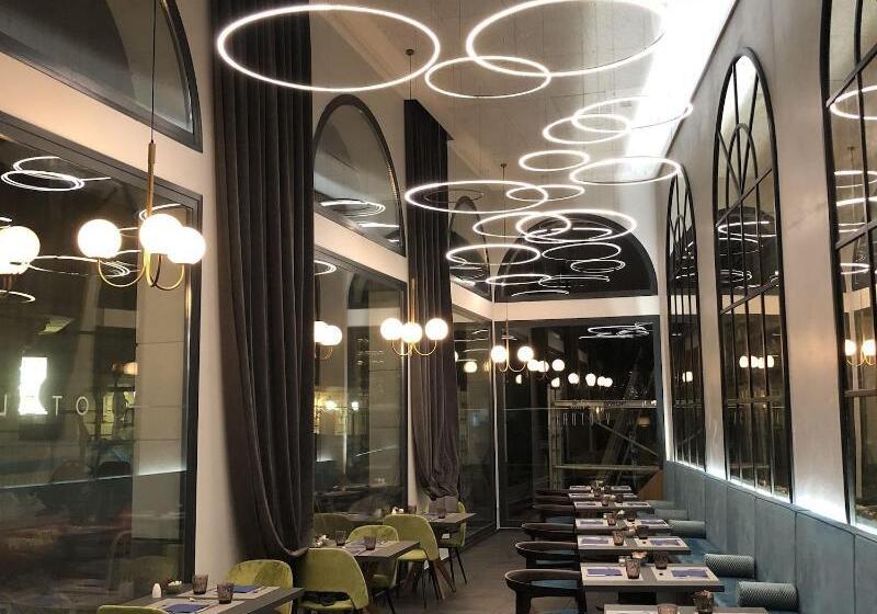 ホテル Intelier Victoria