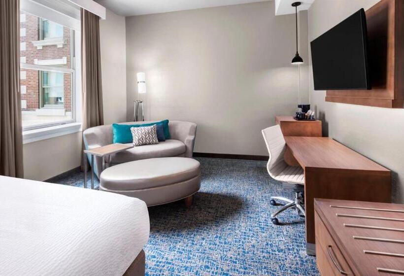 בית מלון כפרי Courtyard By Marriott Cape Girardeau Downtown