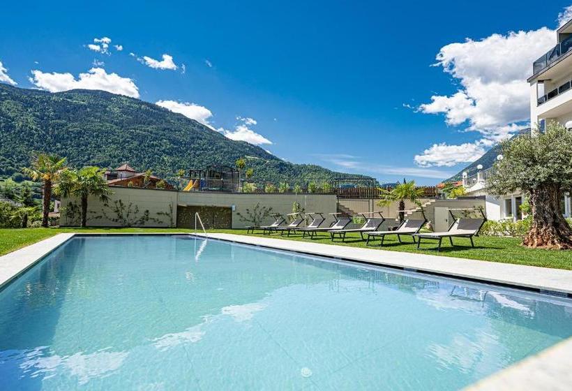 هتل Das Mitterplarser