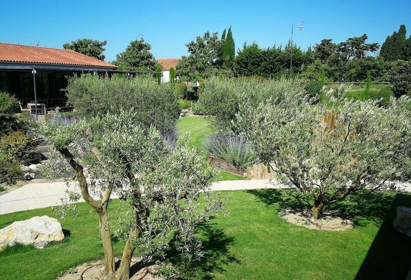 Пансион Maison D Hôtes Le Pré Gourmand   Adults Only