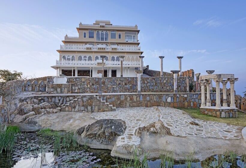 فندق Fateh Safari Suites By Fateh Collection