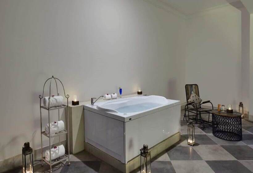فندق Fateh Safari Suites By Fateh Collection