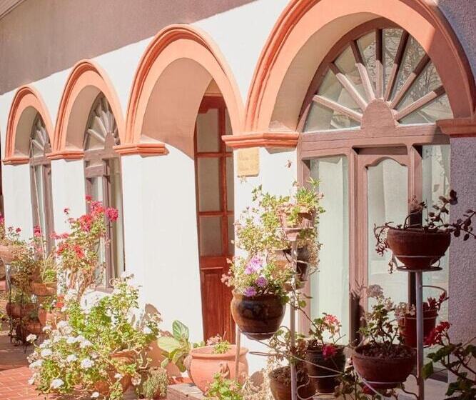 هتل Santa Mónica