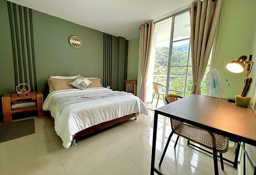 پانسیون Montes De Beraka