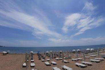 öznur Apart Otel
