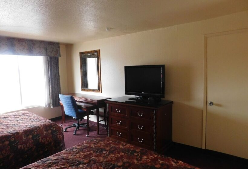 Auburn Motel