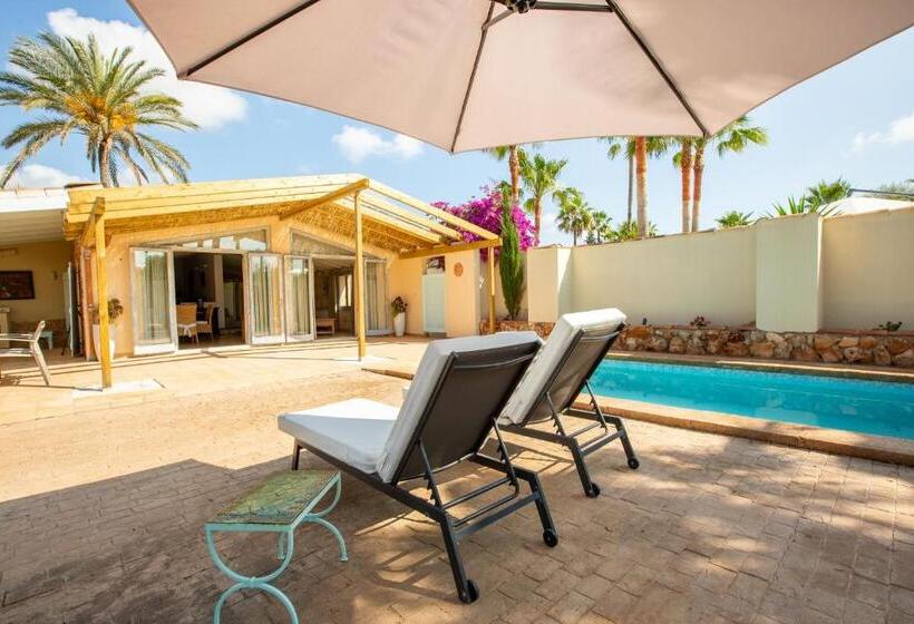 בית מלון כפרי Finca Amapola   Agrotourismus