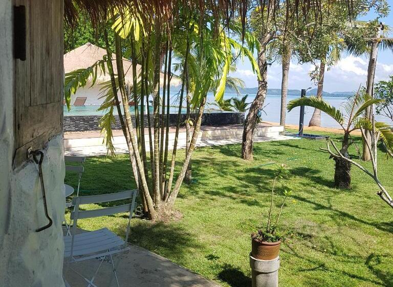 Sunrise Beach Resort