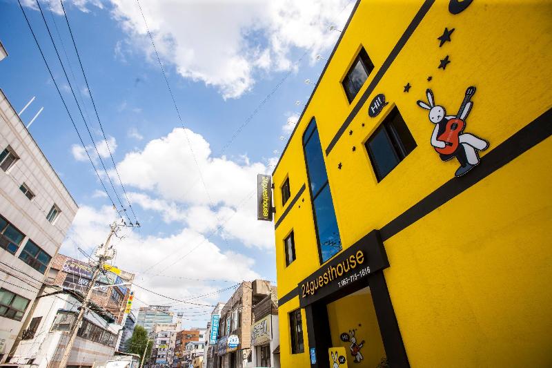 بنسيون 24guesthouse Jeonju