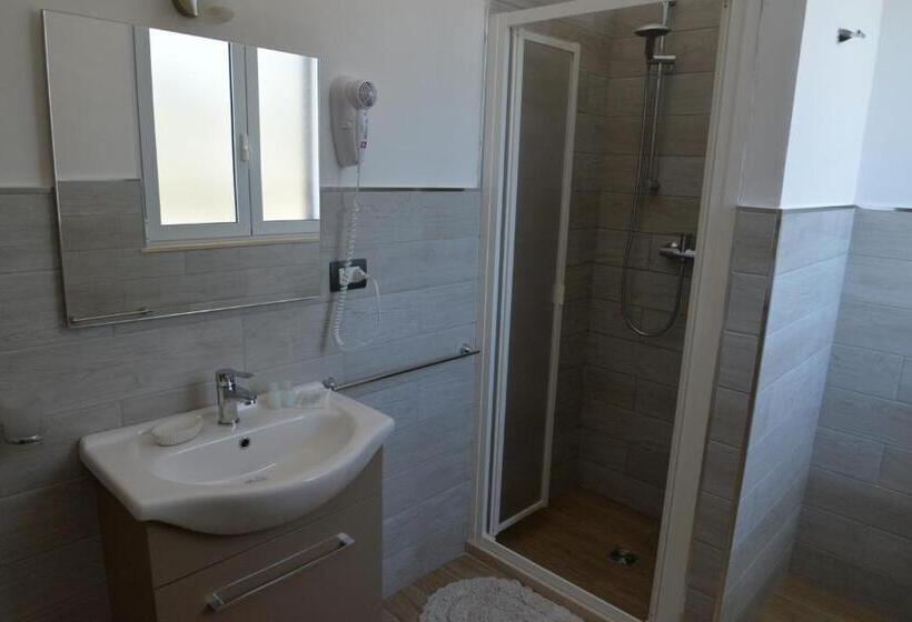 B&b Lara Santola