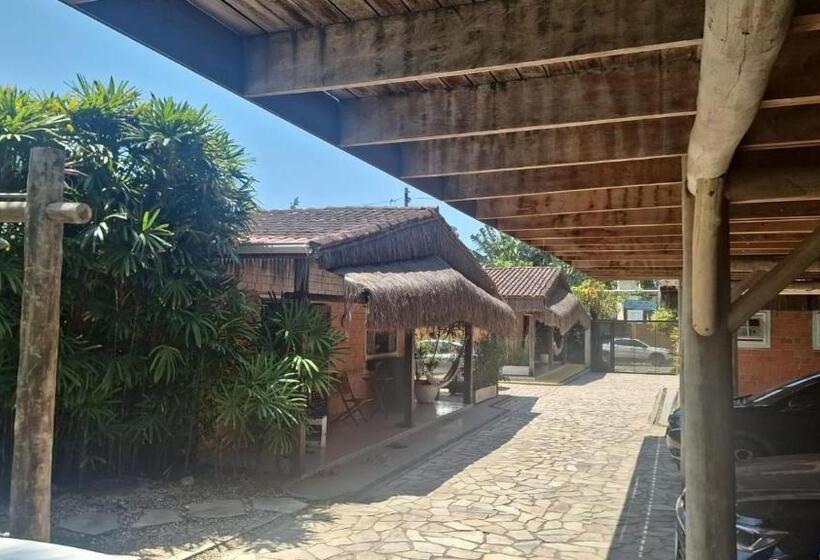 פנסיון Pousada North Shore Maresias   Casas De 2 Quartos   80 M2  2 Banheiros  Piscina 1 Q Da Praia   Estac