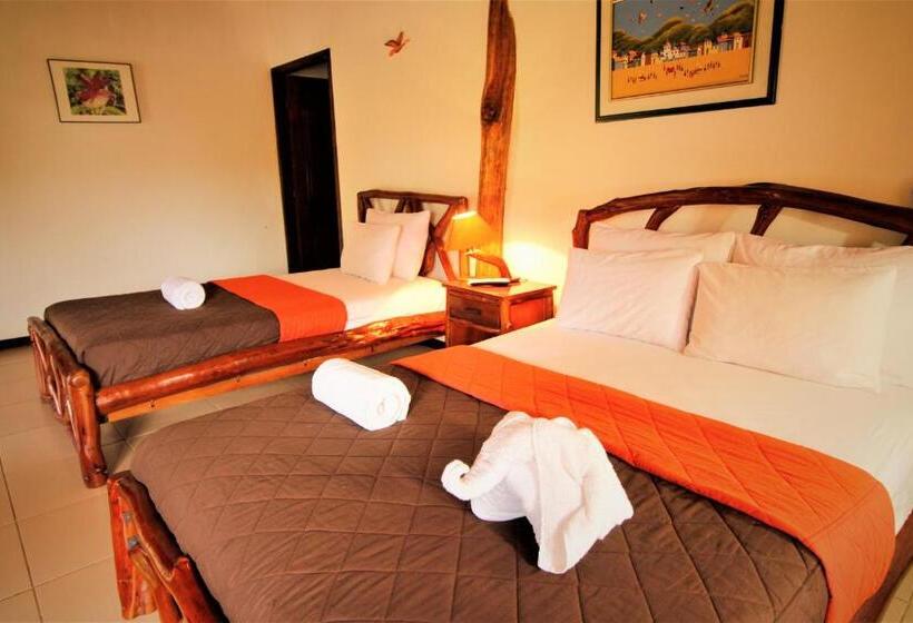 هاستل Hosteria Orkidea Lodge