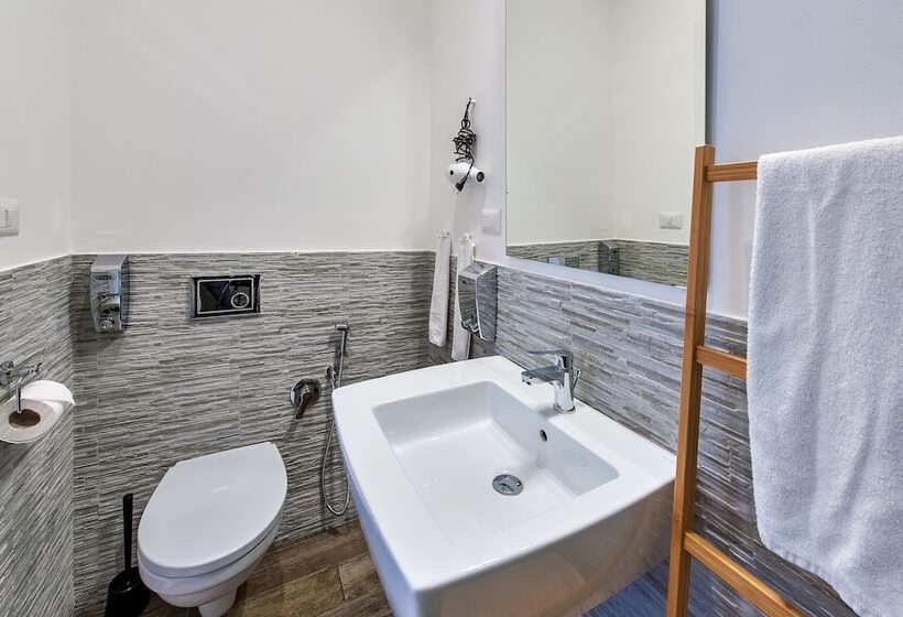 پانسیون Smoorooms Ostiense