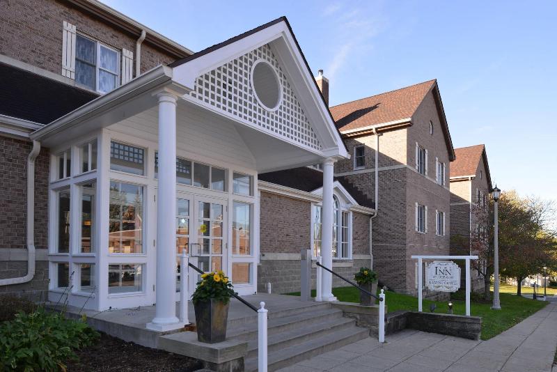 הוסטל Inn At Depauw