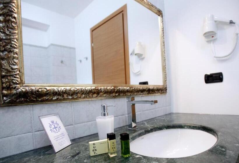پانسیون Luxury Room Vittorio Emanuele Ii