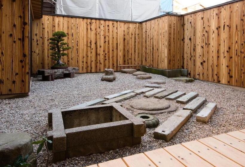 بنسيون Tsumesyo Mikuni