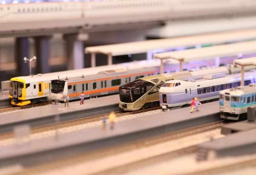 بنسيون Tetsu No Ya Guesthouse For Railfans