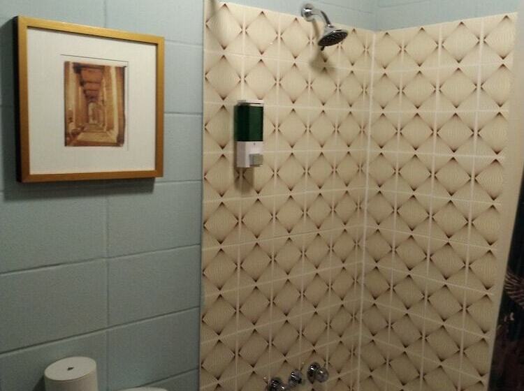 호스텔 Auberge Pique Nique