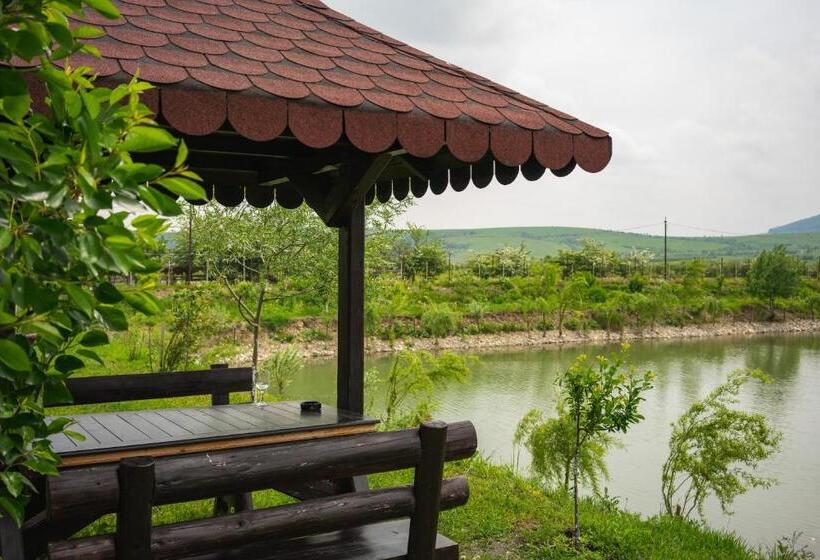 酒店 Pastravaria Ursu