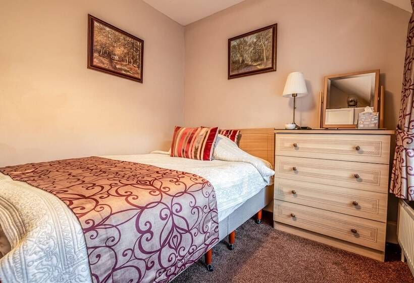 فندق The Olde Forge