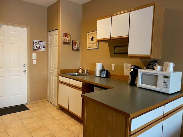 فندق على الطريق The Waterfront At Potlatch