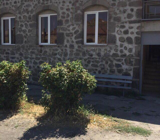 هاستل Center