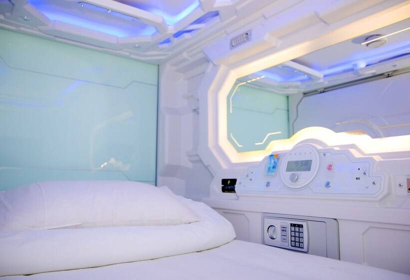 فنادق الكبسولة Uz Airport Capsule