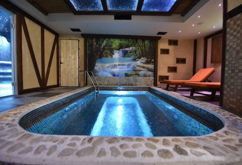 هتل Passpartu Home Garni