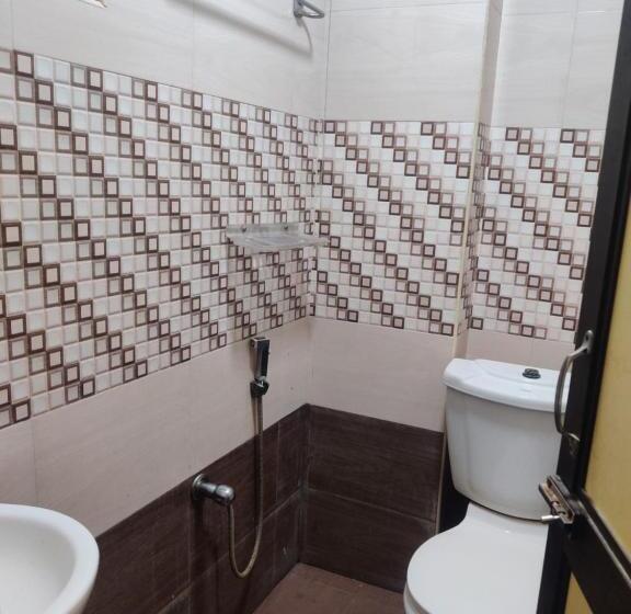 Hotel Sarada Nivas