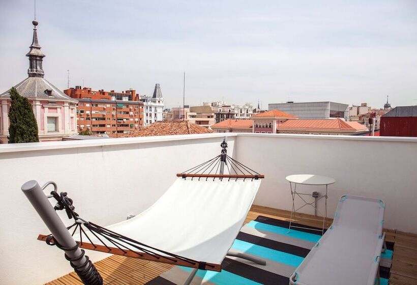 Bastardo Hostel