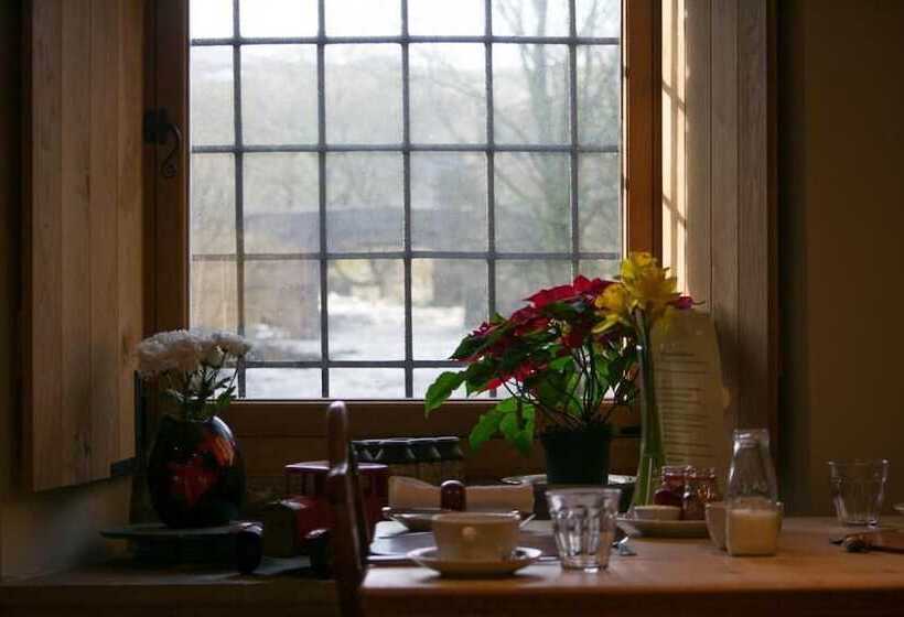 Bed and Breakfast Low Mill Guesthouse