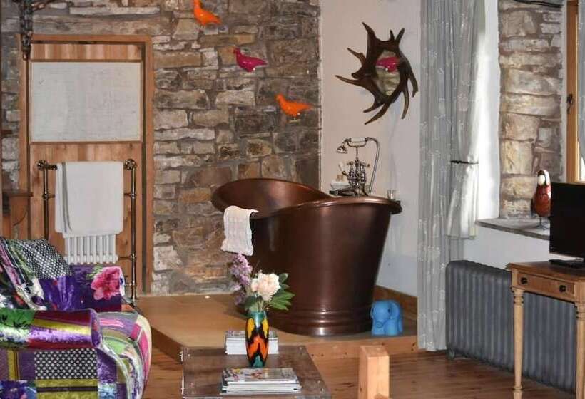 Bed and Breakfast Low Mill Guesthouse