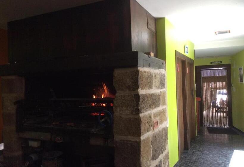 فندق Asador O Callejon De Belchite