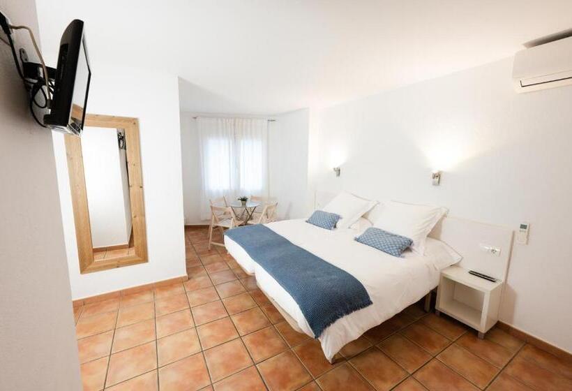 پانسیون Hostal El Ranxo