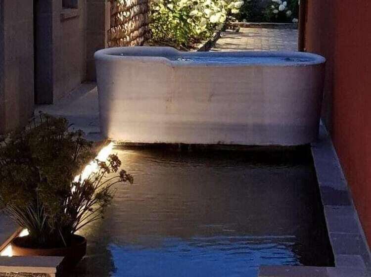 בית מלון כפרי La Fuentona De Santillana