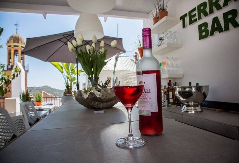 Pensão Almijara Residence