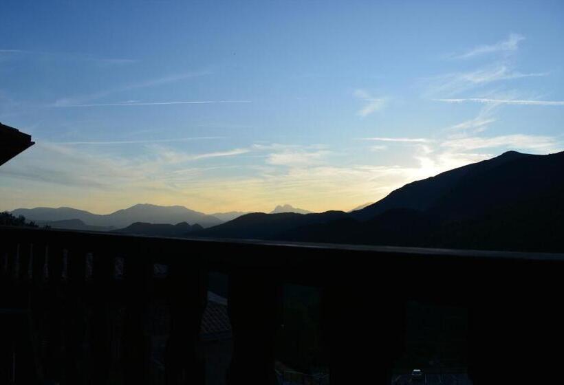 旅馆 Hostal La Neu